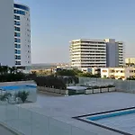 New Apartment Very Close To Airport And Beaches