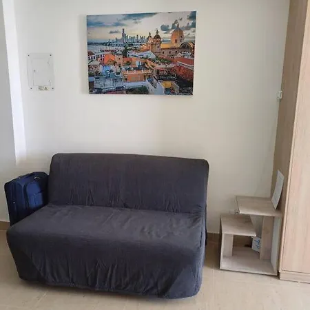 New Very Close To Airport And Beaches Apartment