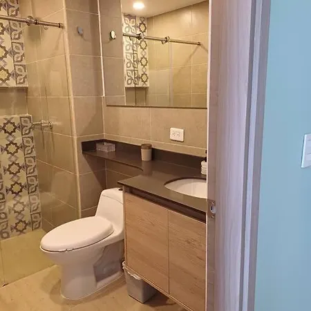 New Very Close To Airport And Beaches Apartment *