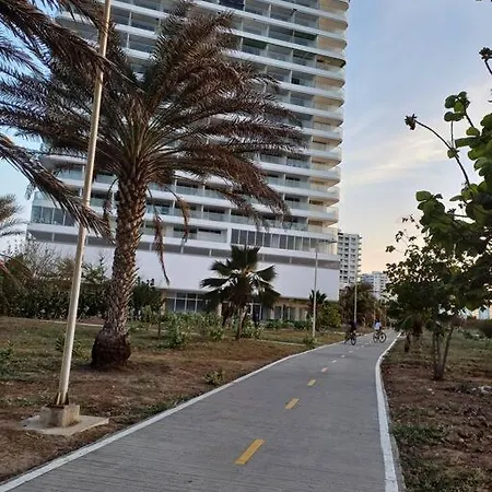 New Very Close To Airport And Beaches Apartment *